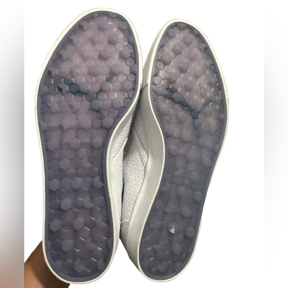 Puma Slip On Fashion Shoe Women’s 8.5 - Picture 4 of 7